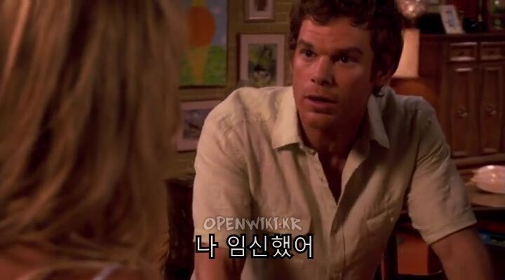 dexter.s03e01.01.jpg