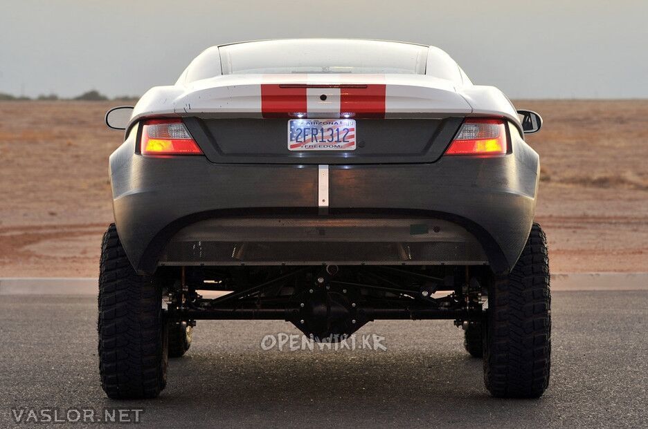 07-local-motors-rally-fighter-qs.jpg