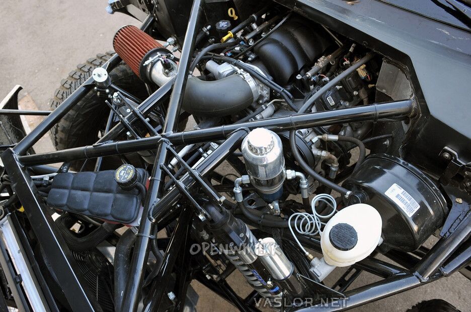35-local-motors-rally-fighter-qs.jpg