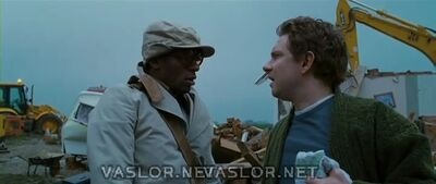 the_hitchhikers_guide_to_the_galaxy_2005_02.jpg