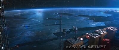 the_hitchhikers_guide_to_the_galaxy_2005_23.jpg